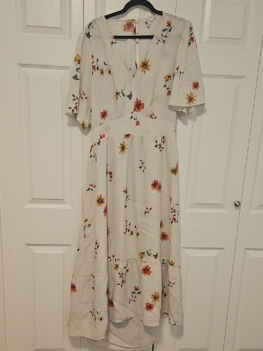Reitmans Cream Maxi Dress with Pink and Yellow Floral Print